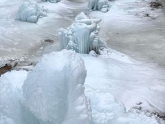 -大平台龙居瀑布旅游区