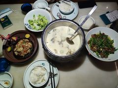 -佬麻雀·剁椒鱼头(京基KK One店)