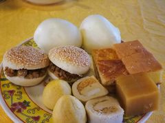 豆沙包-听鹂馆饭庄(颐和园店)