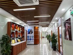 -茂菊口腔连锁(浦东南路店)