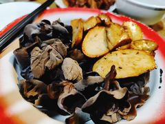 烤杏鲍菇-炙热童年·老北京炙子烤肉(南锣鼓巷店)