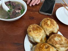 -宝瑞门钉肉饼店