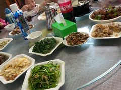 -山里人家土菜馆(茅山店)