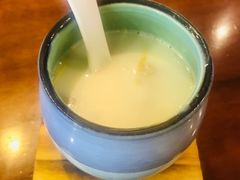 东卡椰奶鸡汤-荷花泰菜(东方新天地店)