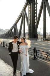 -蒙太奇婚纱摄影(万达店)
