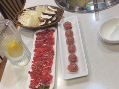 -四点金潮汕鲜牛肉火锅(金猴名居店)