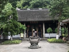 -杭州黄龙洞