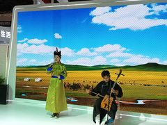 -东浩兰生上海世博展览馆