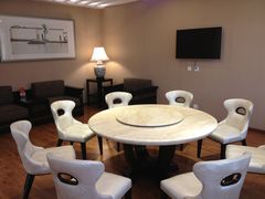 -红山红餐厅(宏源大厦店)