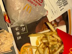 -麦当劳(南磨房店)