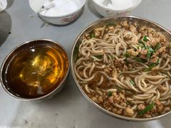 -正宗杨记普洱酸醋米线(总店)