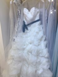 点击看大图 -GRACE KELLY婚纱与礼服(北京店)