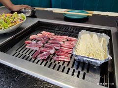 -臻牛烤肉