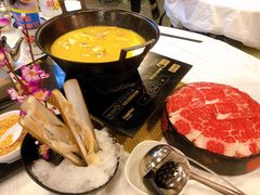 -鲜入围煮花胶鸡海鲜火锅