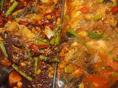 -鸣记脆皮烤鱼·海鲜烤鱼(三八广场店)
