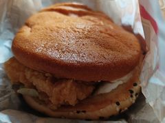 板烧鸡腿堡-华莱士·全鸡汉堡(柳州店)