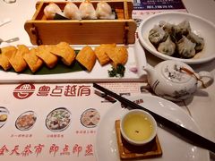 -粤点越有·茶点·粤菜(樵岭国际店)