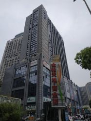 -斐尔国际皮肤管理中心