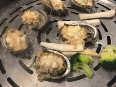 鲍鱼（半打）-日进一片海.生腌海鲜火锅.宵夜烧烤(三里屯总店)