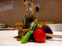 -昆明华邑酒店-鲜艳全日餐厅