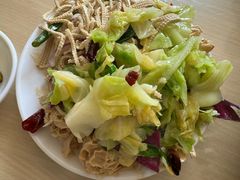 -闫家驴肉老店(华电一校店)