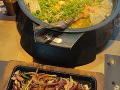 -吞鱼兽麻辣烤鱼(万达店)