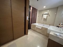 -曼谷铂尔曼皇权酒店