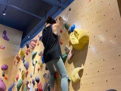-Upper Climbing Gym 攀岩(华侨城店)
