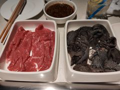 -海底捞火锅鲜切牛肉主题店(长寿路店)