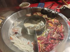 -谭鸭血老火锅(娄星区长青街店)