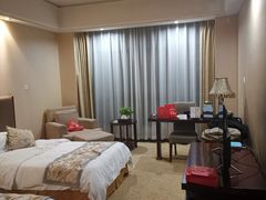 -浙商世贸玉龙酒店