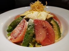 牛油果芝士风味沙拉-山葵家·创意料理(万象汇店)