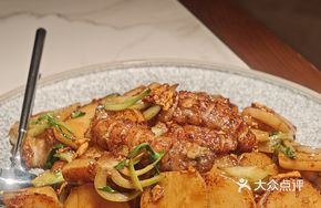 Stir-fried Mantis Shrimp with Ningbo Rice Cakes