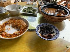 -秋香鱼馆(世凹桃园店)