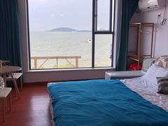 -麓舍全景太湖温泉别墅团建拓展会议亲子