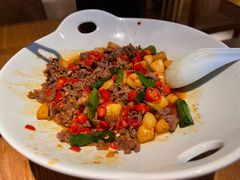 -沅江水·湖南家宴(南村万博长隆商圈店)
