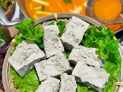 -王奋斗贵州酸汤牛肉火锅