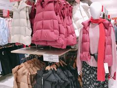 -优衣库(珠海华发商都店)