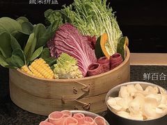 -三出山火锅(万象天地店)