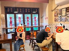 -矮子粉店1985·长沙米粉(湘春路店)