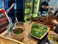 -云阿蛮云南生烫牛肉米线(奉贤路店)