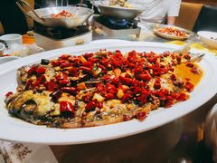 红烧鳜鱼-黄泥岗·地道湖北菜(奥特莱斯店)