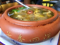 -小厨子私房菜·云南美食店