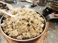 -侬佳蒸菜馆(听潮店)