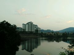 -河源万绿湖美思威尔顿酒店