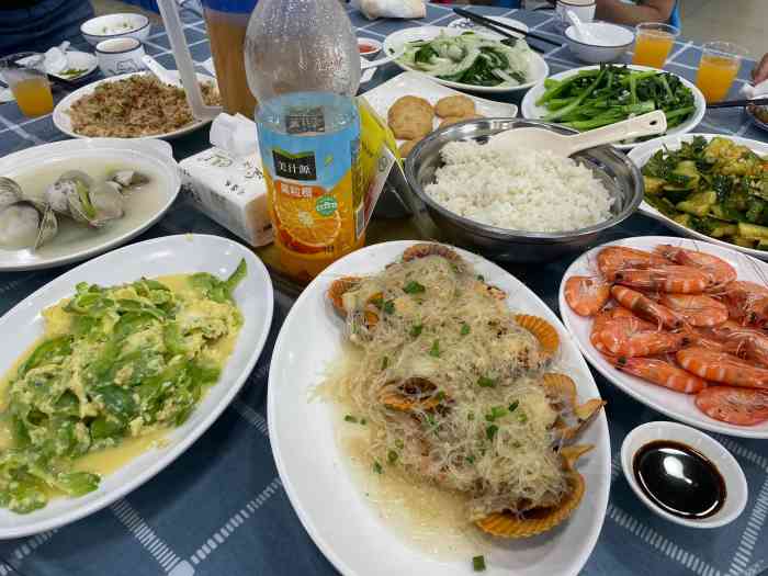 明记海鲜大排档(巽寮湾店)-"到惠州度假,途径巽寮湾找美食,感谢点评网