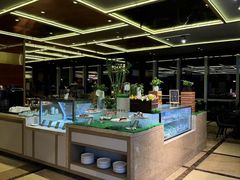 -大中华希尔顿酒店-念自助餐·嗨啤·小龙虾