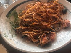 意大利面伴虾鱿鱼番茄橄榄-FISH&POTATO Cō(地中海美食 万象城店)