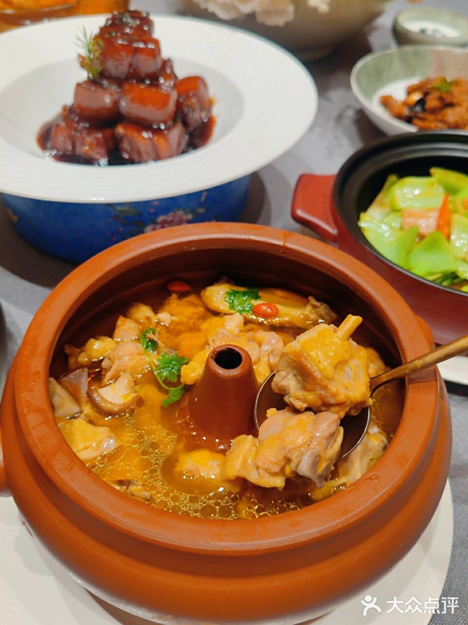 聚餐宴请来御延公馆，上海红烧肉天花板！  