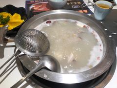 -马家斑.鲜鱼火锅(松湖万科店)